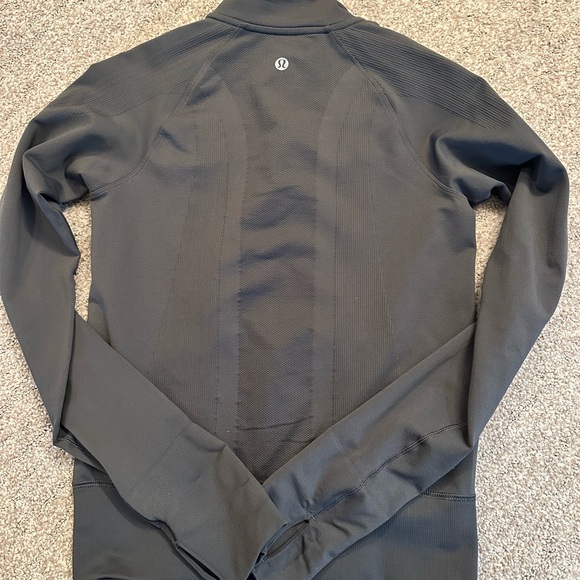 Lululemon full zip jacket - Picture 2 of 2